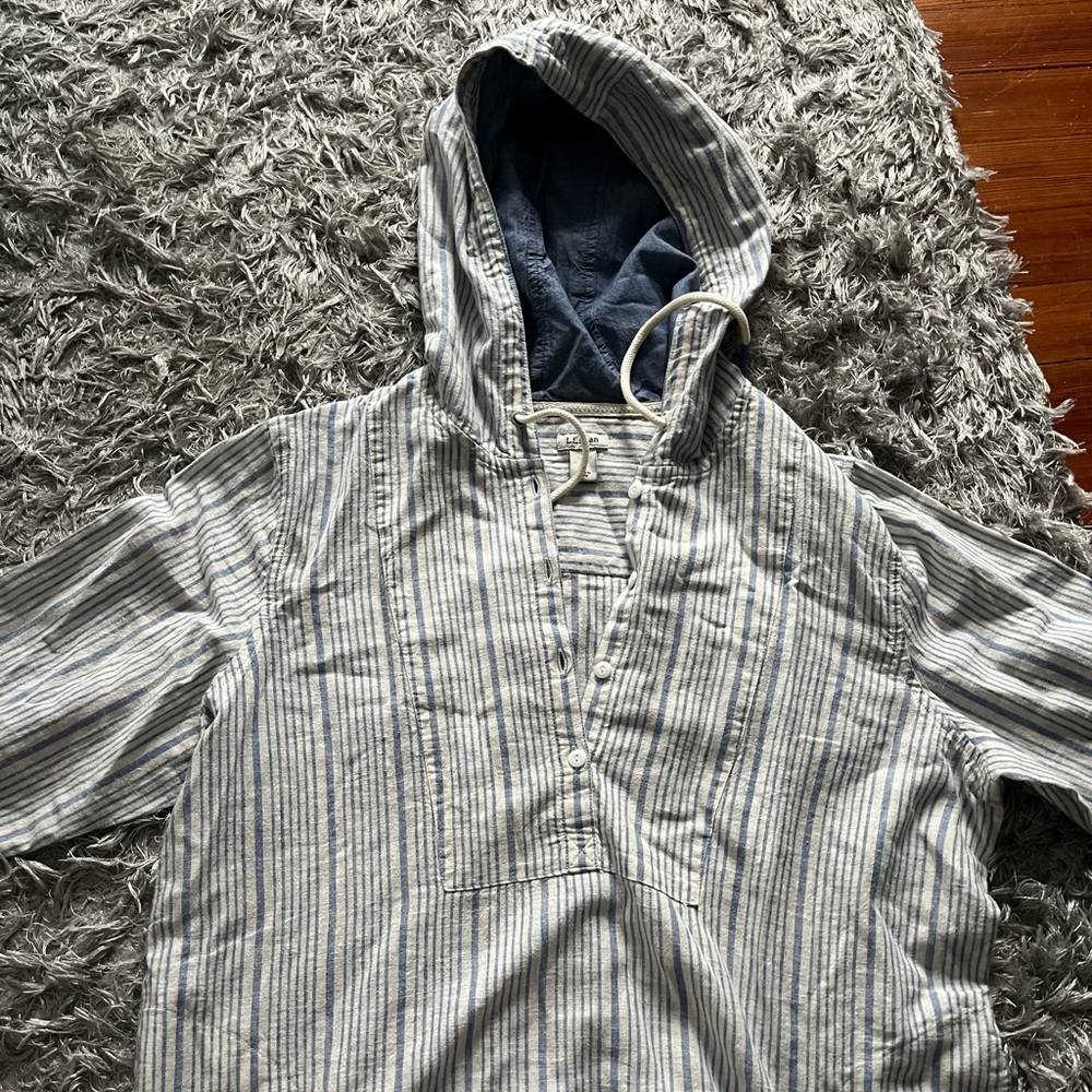 LL bean pin stripe hoodie !